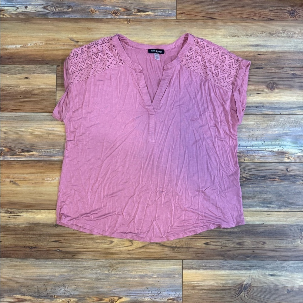 Cable & Gauge Pink Relaxed Crochet Shoulder Rolled Sleeve Blouse Size XL